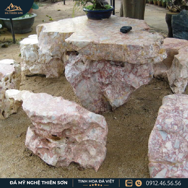 Bộ bàn ghế đá granite nguyên khối tự nhiên