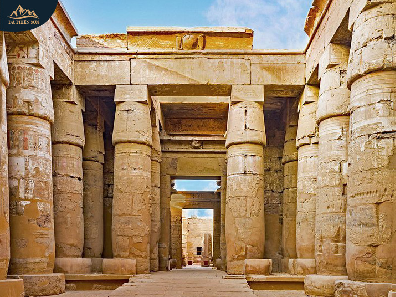 Cột đá của người Ai Cập